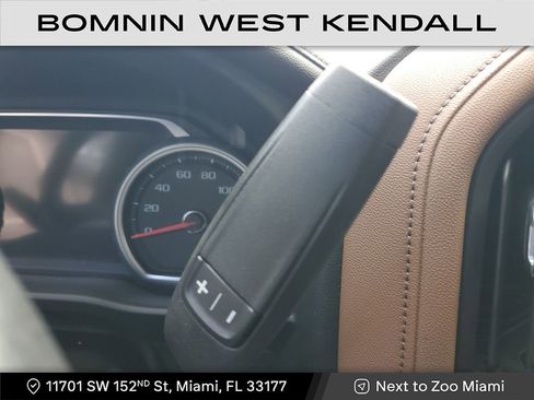 Used 2022 Chevrolet Silverado 2500 High Country w/ Z71 Off-Road Package image 14