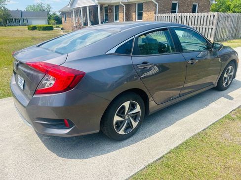 Used 2019 Honda Civic LX image 5