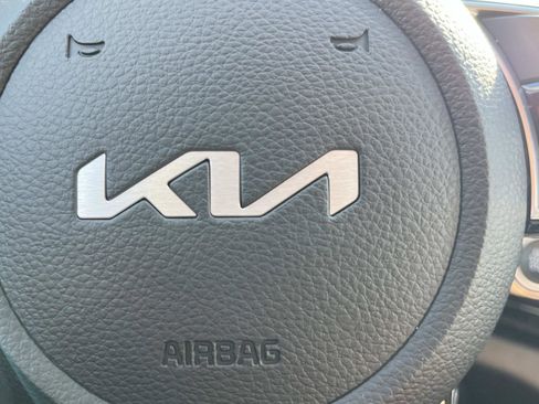 New 2026 Kia Seltos S image 29