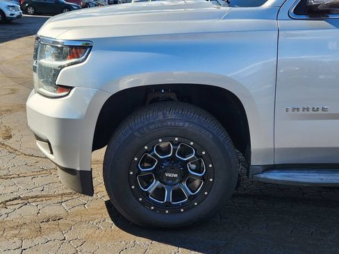 Used 2015 Chevrolet Tahoe LT w/ Luxury Package AWD/4WD image 11