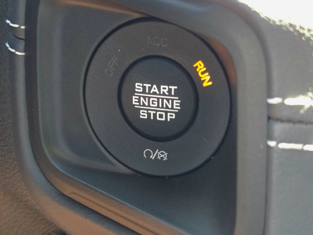 New 2026 Jeep Wrangler Unlimited Rubicon AWD/4WD image 35
