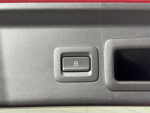 Certified 2022 MAZDA CX-30 AWD 2.5 S w/ Select Package image 37