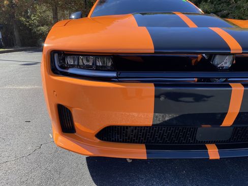 Used 2025 Dodge Charger Scat Pack w/ Track Pack image 12