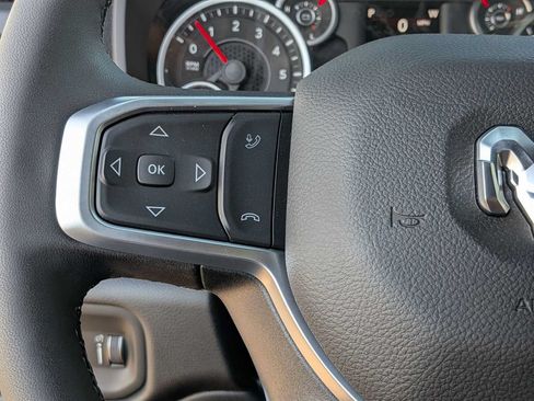 New 2026 RAM 2500 Big Horn AWD/4WD image 17