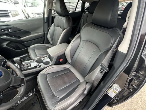 Used 2024 Subaru Crosstrek 2.5i Limited w/ Popular Package #4A image 34