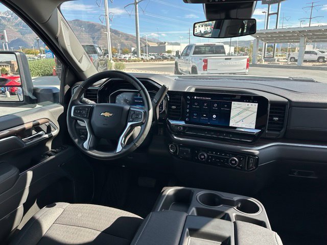 Used 2025 Chevrolet Silverado 2500 LT w/ Convenience Package AWD/4WD image 30
