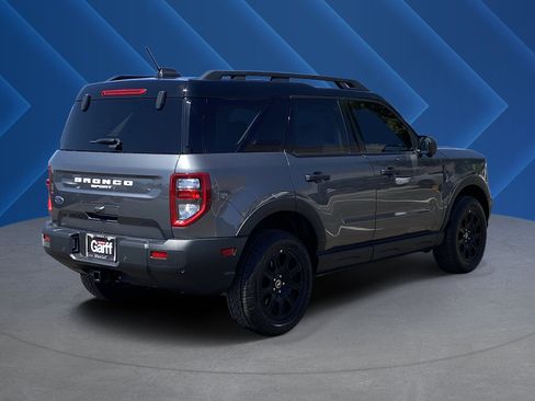 Used 2025 Ford Bronco Sport Badlands AWD/4WD image 3