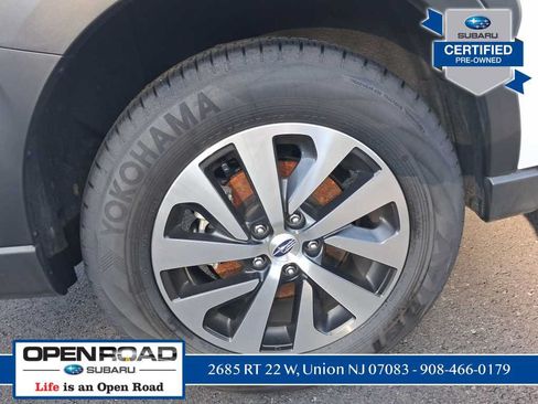 Certified 2025 Subaru Outback Premium AWD/4WD image 10