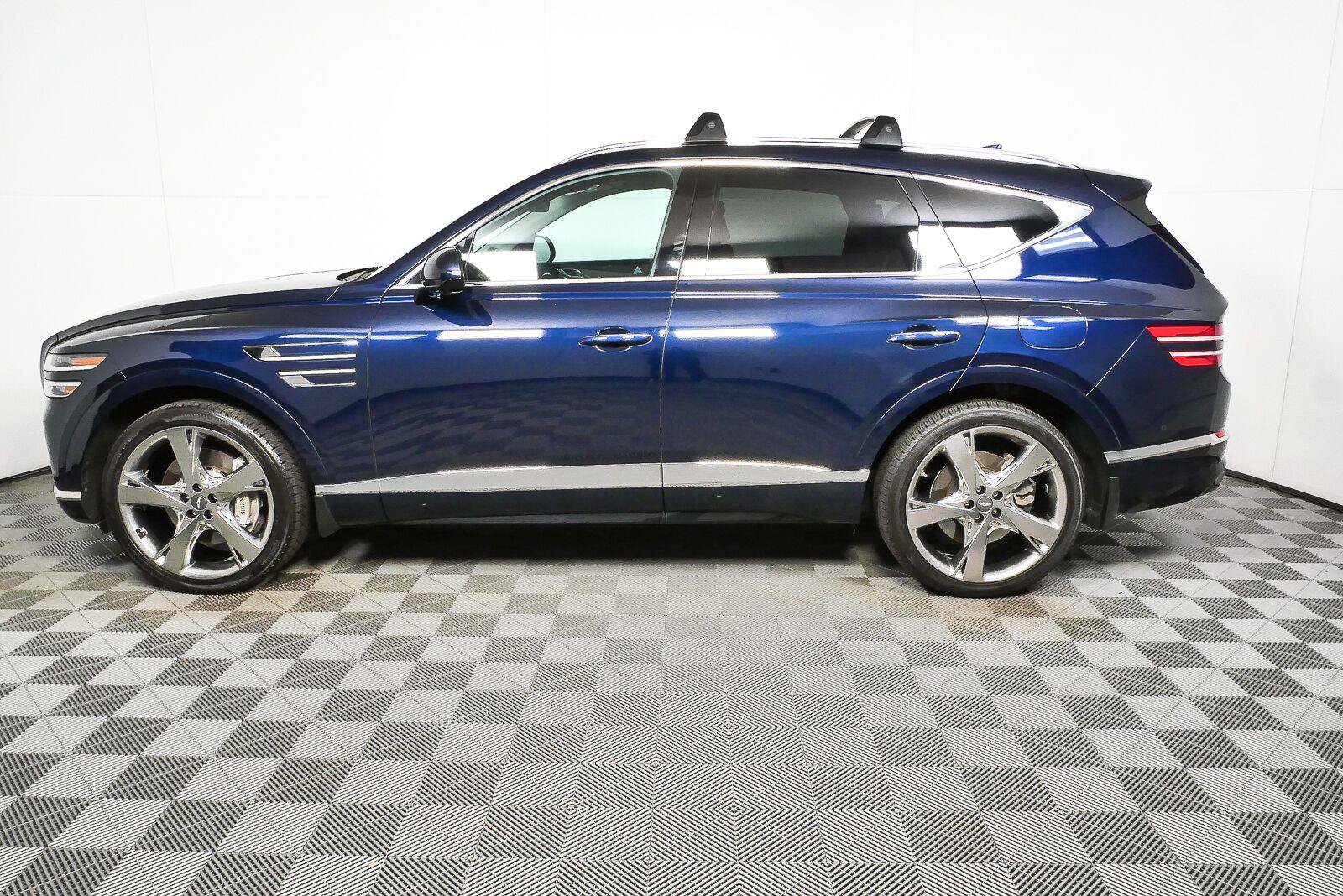 Used 2022 Genesis GV80 2.5T w/ Prestige Package 04 AWD/4WD image 33