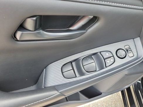 Certified 2025 Nissan Sentra S FWD image 25