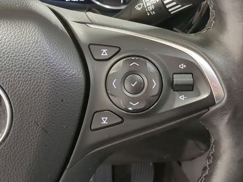 Used 2019 Buick Envision Premium w/ Driver Confidence Package AWD/4WD image 30