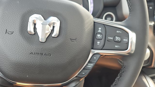New 2027 RAM 1500 Laramie AWD/4WD image 11