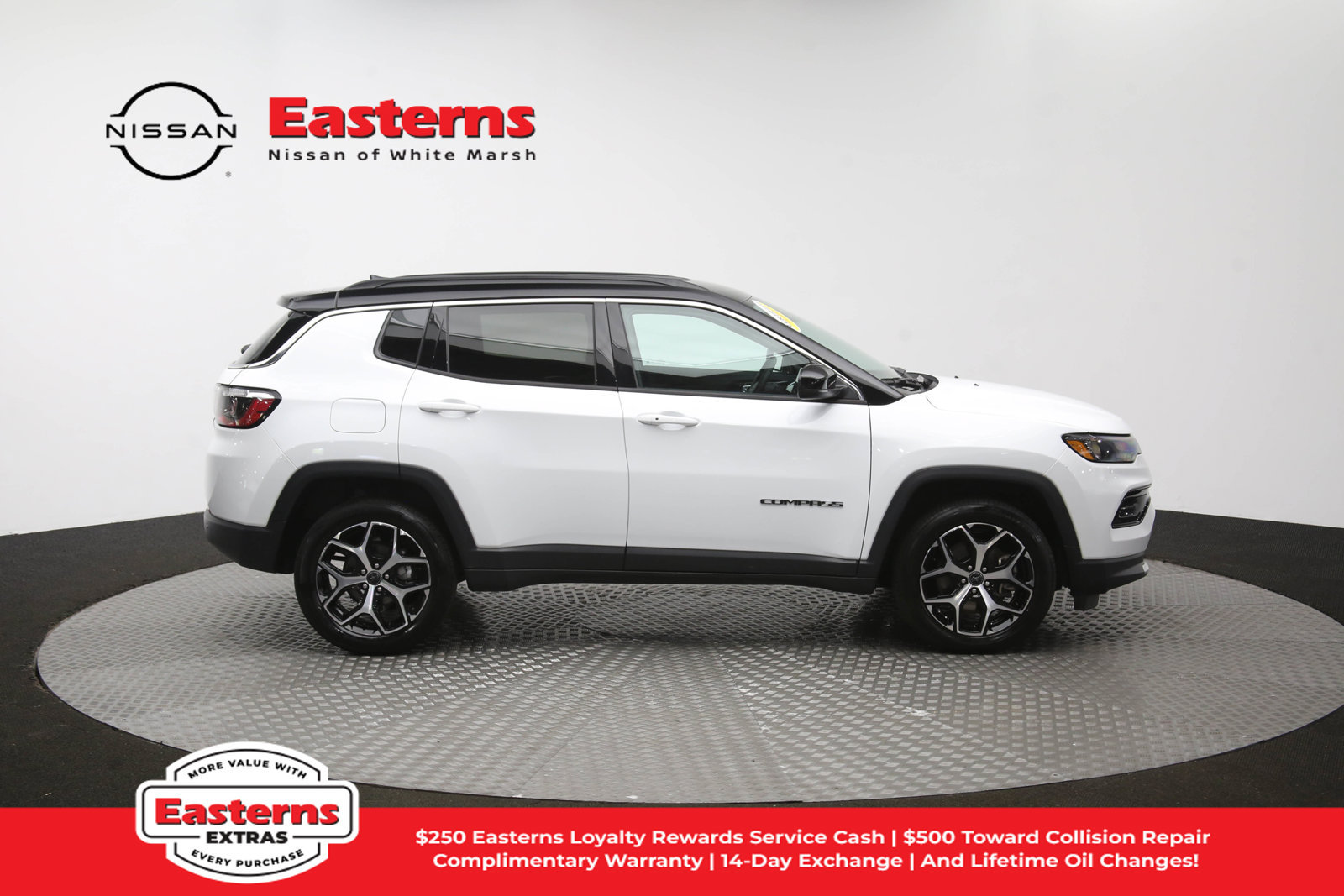 Used 2025 Jeep Compass Limited AWD/4WD image 43