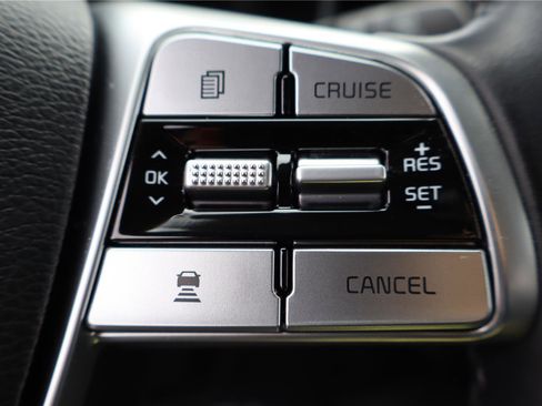 Certified 2022 Kia Telluride EX w/ EX Premium Package image 18