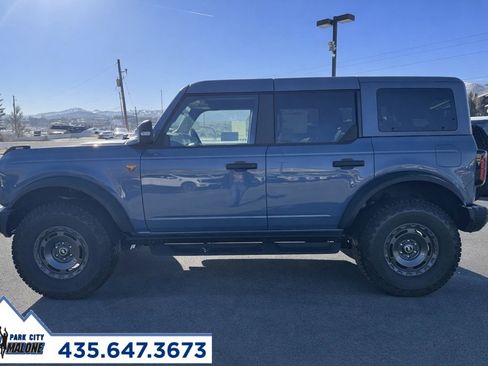 New 2025 Ford Bronco Badlands image 6