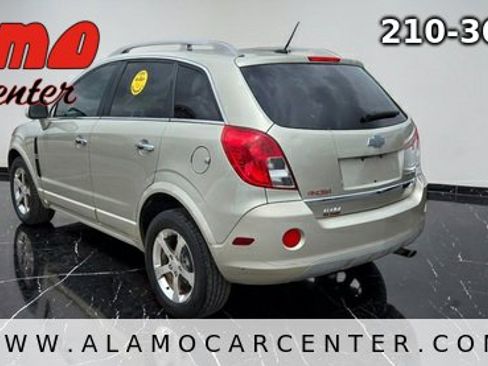 Used 2013 Chevrolet Captiva Sport LT image 3