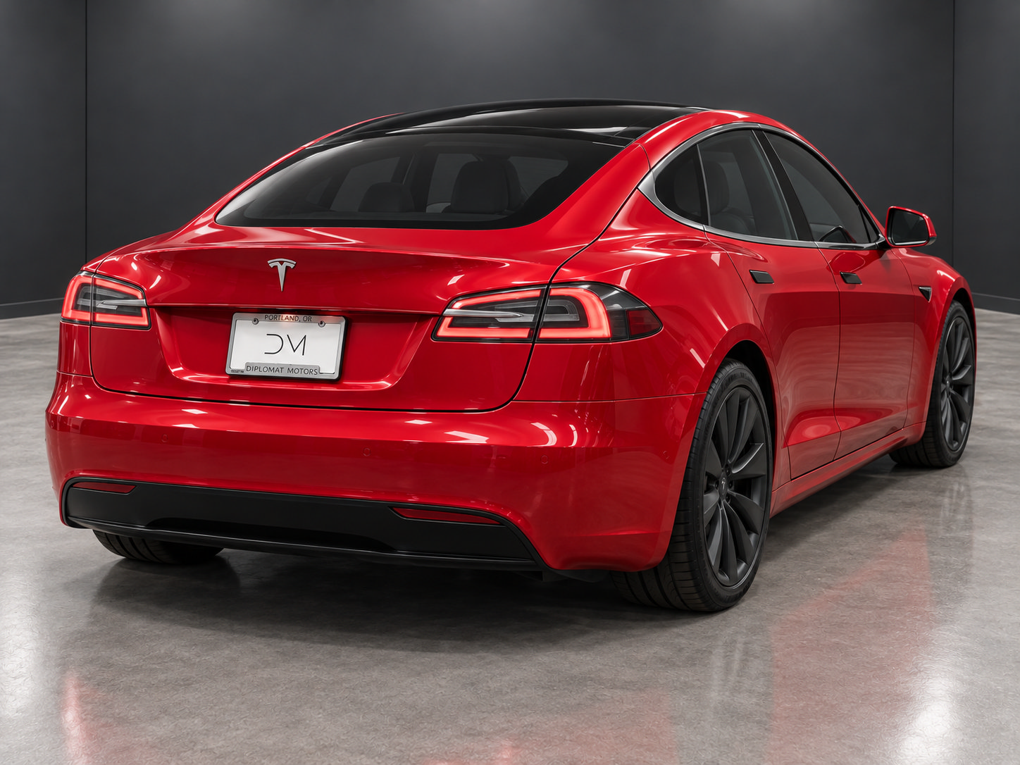 Used 2022 Tesla Model S Plaid AWD/4WD image 4