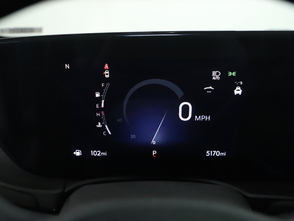 Used 2025 Buick Envista Sport Touring w/ Convenience I Package FWD image 25