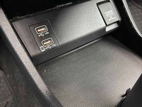 Used 2019 Honda HR-V EX-L image 12