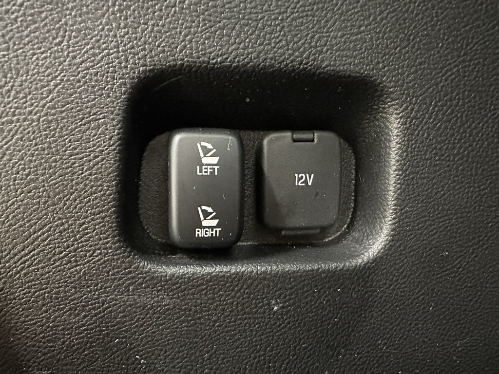 Used 2024 Ford Edge ST-Line AWD/4WD image 9