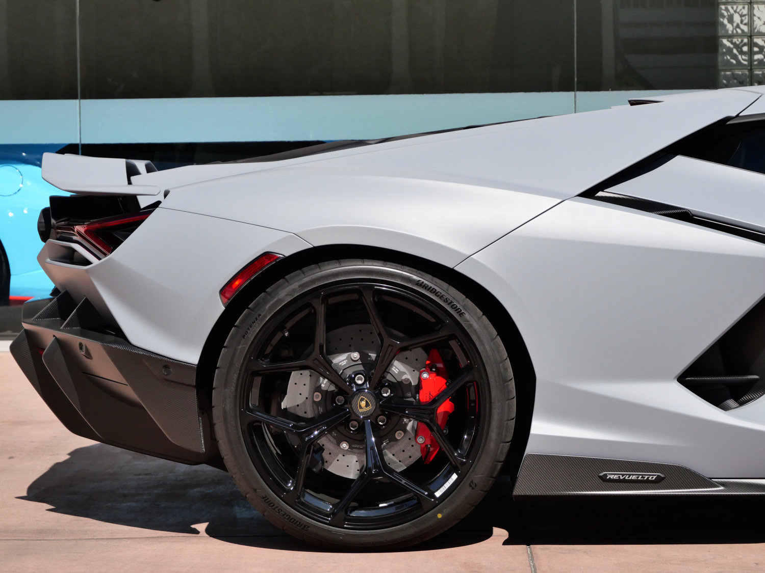 Used 2024 Lamborghini Revuelto AWD/4WD image 21