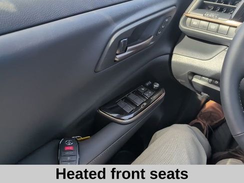 New 2026 Toyota Crown Platinum image 11