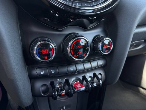 Used 2019 MINI Cooper Convertible FWD image 27