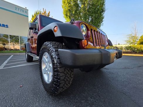 Used 2008 Jeep Wrangler Unlimited X AWD/4WD image 10