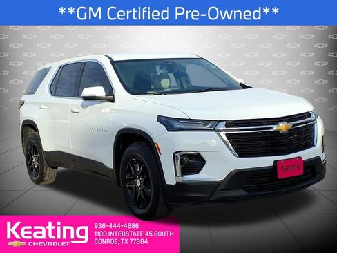 Used 2023 Chevrolet Traverse LS w/ Safety Package image 1