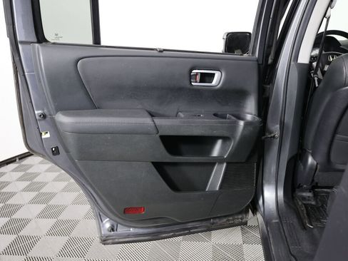 Used 2012 Honda Pilot Touring image 17