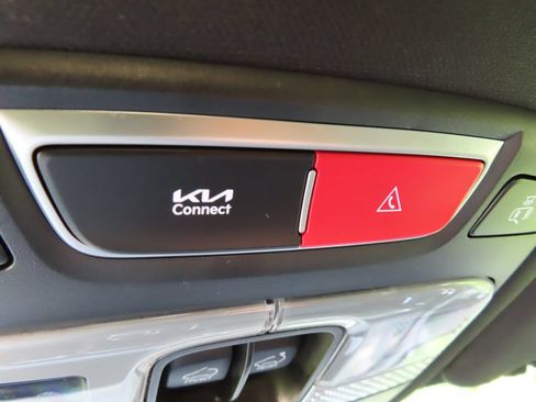 Certified 2024 Kia Telluride SX X-Line AWD/4WD image 16