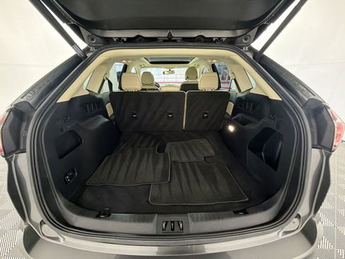 Used 2017 Ford Edge SEL w/ Equipment Group 201A image 26