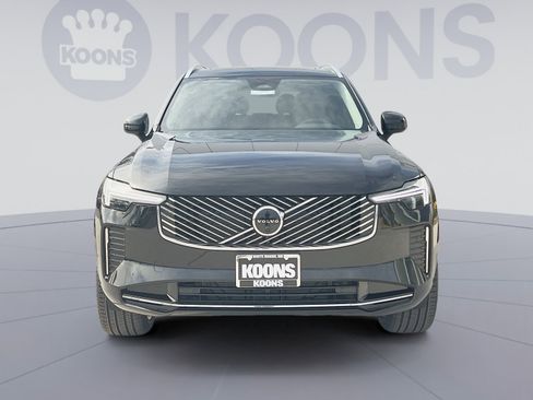 New 2026 Volvo XC90 B5 Plus w/ Protection Package AWD/4WD image 11