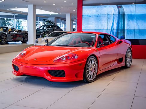 Used 2004 Ferrari 360 Challenge Stradale image 4