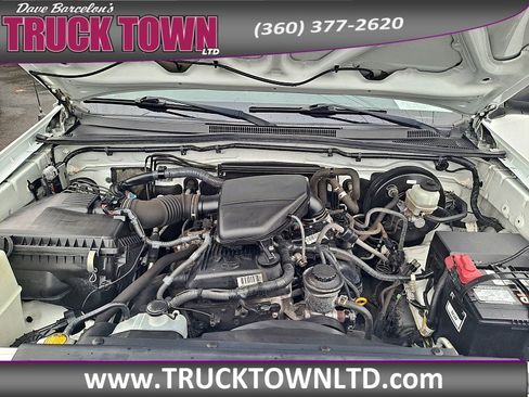 Used 2011 Toyota Tacoma 4x4 Access Cab image 10
