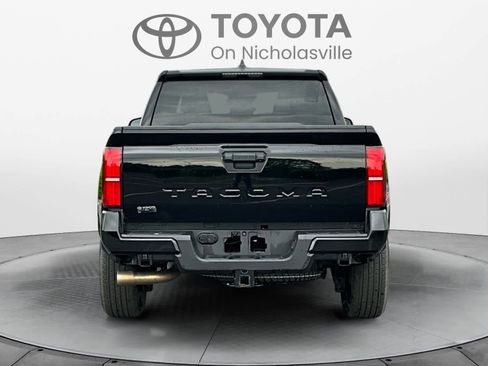 Used 2025 Toyota Tacoma SR5 RWD image 5