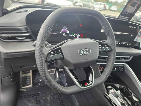 New 2025 Audi SQ5 Premium Plus image 26