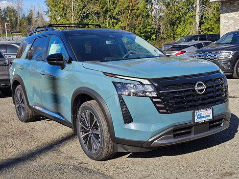 New 2026 Nissan Pathfinder Platinum image 3