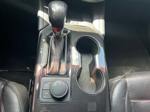 Used 2020 Chevrolet Blazer RS FWD image 36