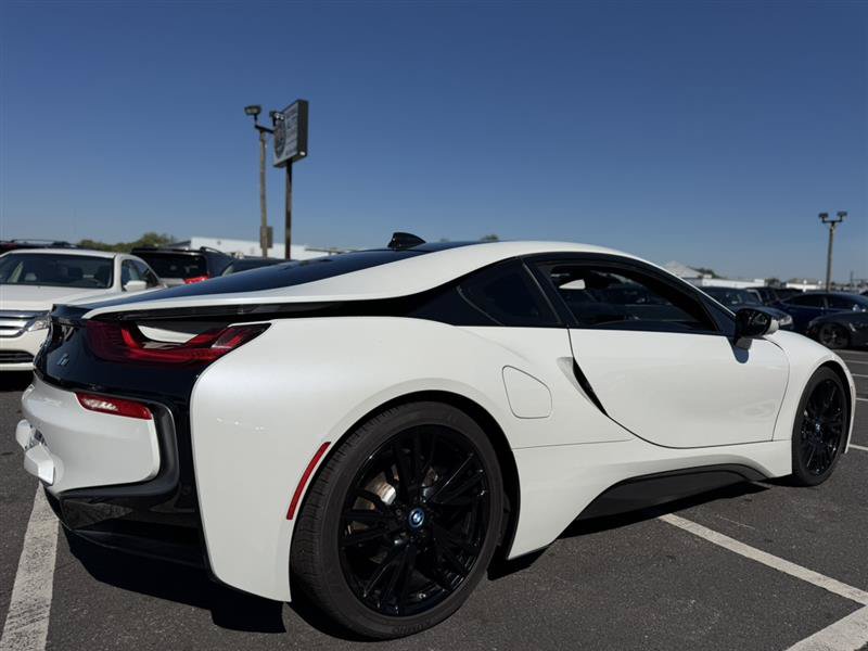 Used 2015 BMW i8 AWD/4WD image 17
