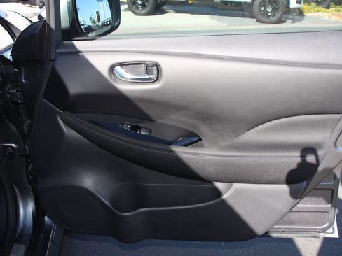 Used 2023 Nissan Leaf SV Plus FWD image 27