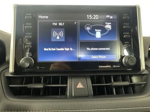 Used 2019 Toyota RAV4 XLE AWD/4WD image 15