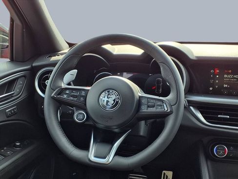 New 2025 Alfa Romeo Stelvio Sprint w/ Veloce Package AWD/4WD image 12