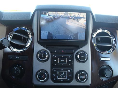 Used 2015 Ford F350 Lariat w/ Lariat Ultimate Package image 36