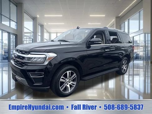 Used 2024 Ford Expedition Limited AWD/4WD image 1