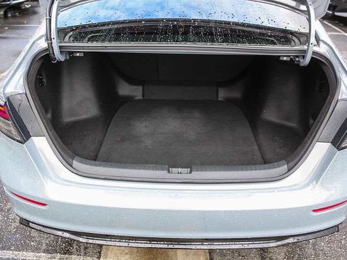 Used 2024 Honda Accord Sport image 28