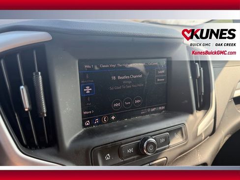 Used 2022 GMC Terrain SLE w/ Driver Convenience Package AWD/4WD image 18