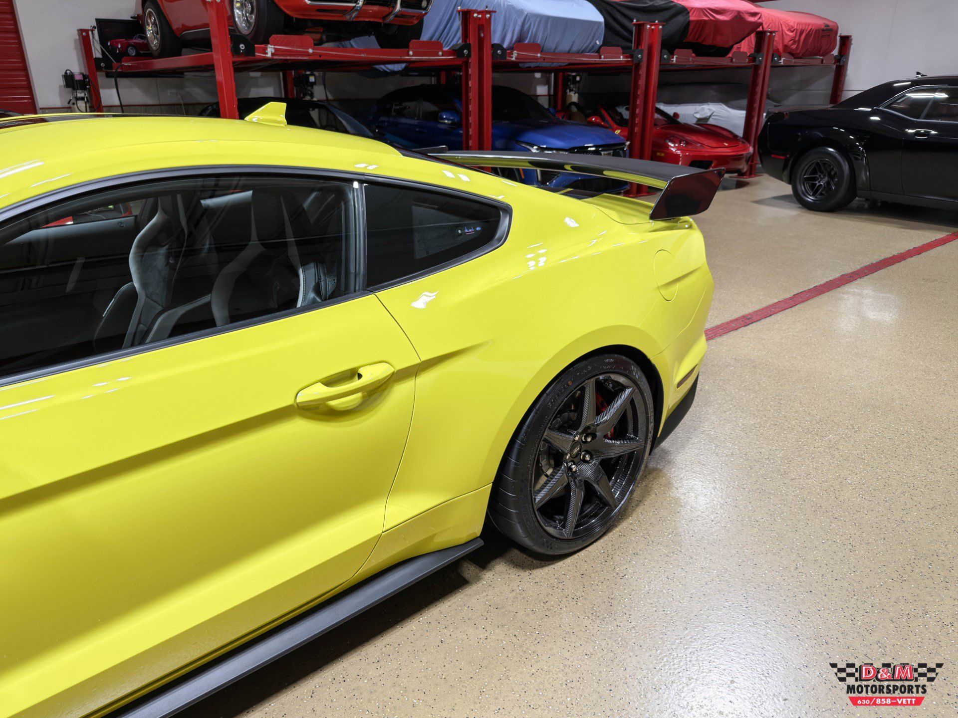Used 2021 Ford Mustang Shelby GT500 w/ Carbon Fiber Track Pack RWD image 37