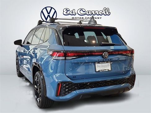 New 2026 Volkswagen Tiguan SE R-Line image 5