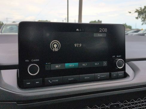 Used 2025 Honda Accord LX image 18
